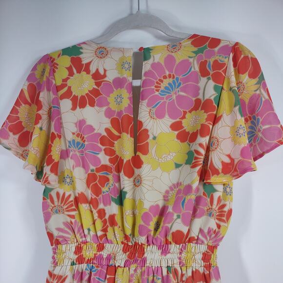 Sugar Lips Floral Romper, Size Medium - Picture 9 of 10